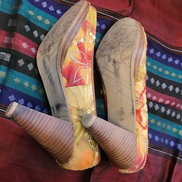 Naughty Monkey colourful heels - Picture 6 of 14